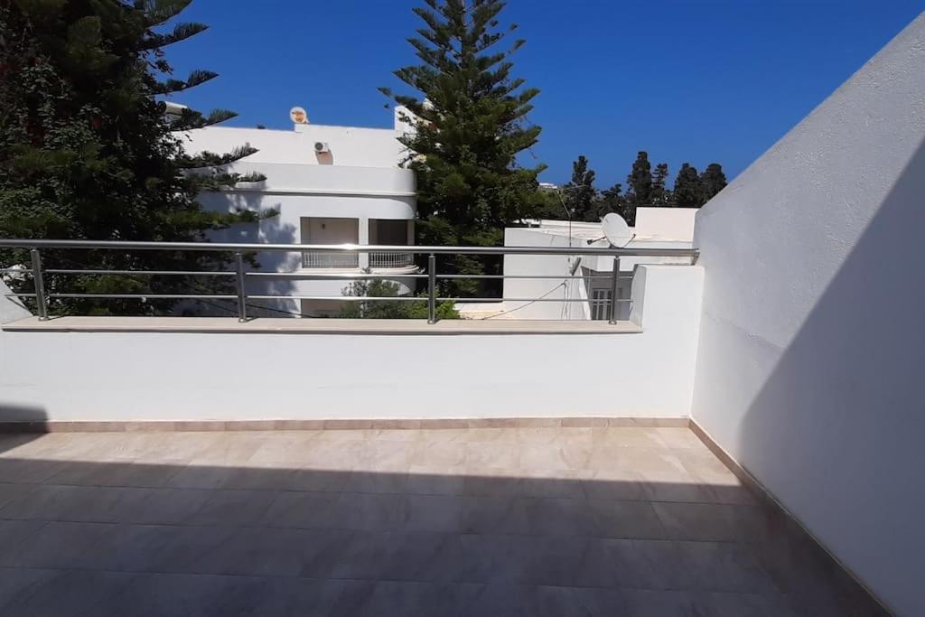 Leo Haute Standing Appartment S1 Center Ville Monastir Монастир Экстерьер фото